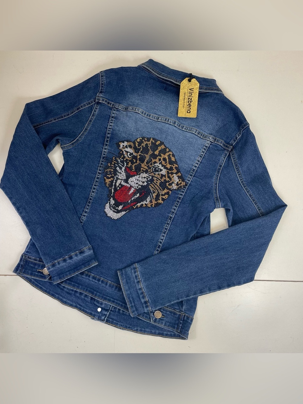 NEW Vinizbena Women's Jacket Bedazzled Rhinestone Jaguar Head Back size S